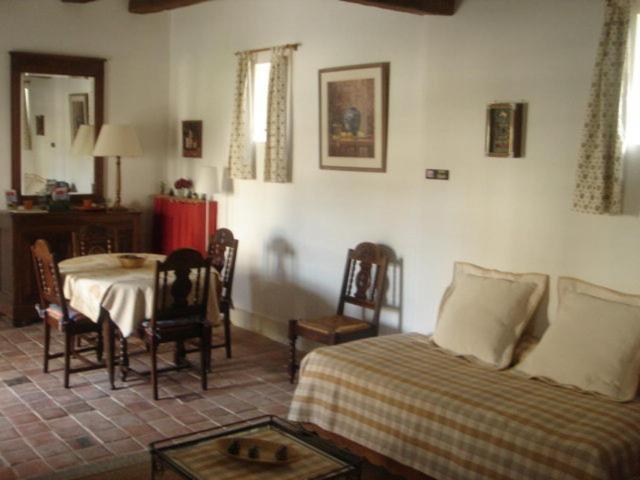 Manoir De La Rousselliere Aparthotel Loches Zewnętrze zdjęcie