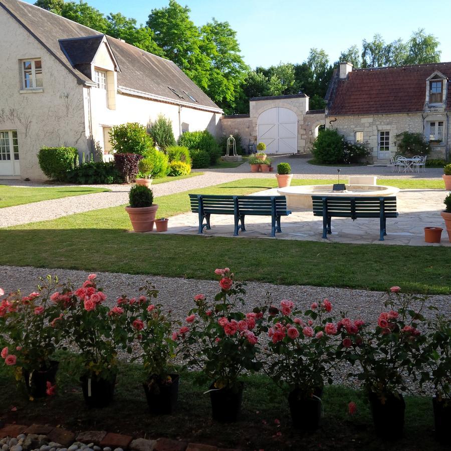 Manoir De La Rousselliere Aparthotel Loches Zewnętrze zdjęcie